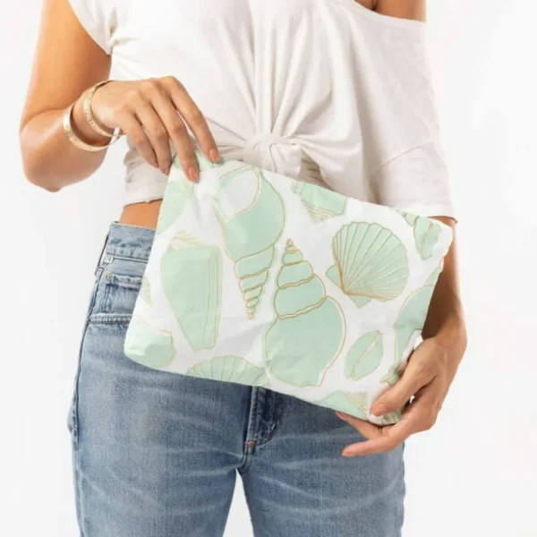 aloha_mid_sea_treasure_po_2.webp Aloha Mid Sea Treasure Pouch In Mint Women's<Women Toiletry Bags | Cosmetic Bags