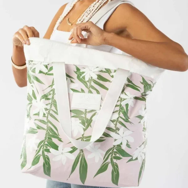aloha_tiare_ti_day_trippe_1.webp Aloha Tiare Ti Day Tripper In Blush Luggage And Bags< Shopping Totes | Beach Bags