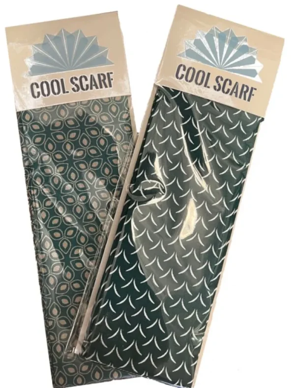 cool_scarf_travel_essenti_2.webp Travel Essentials Cool Scarf< Travel Essentials