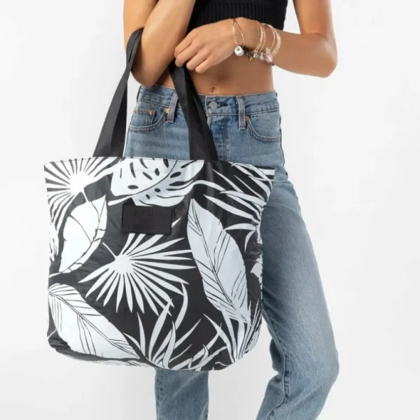 luggage_and_bags_aloha_le_1.webp Aloha Luggage And Bags Le Palm Day Tripper White On Black< Shopping Totes | Beach Bags