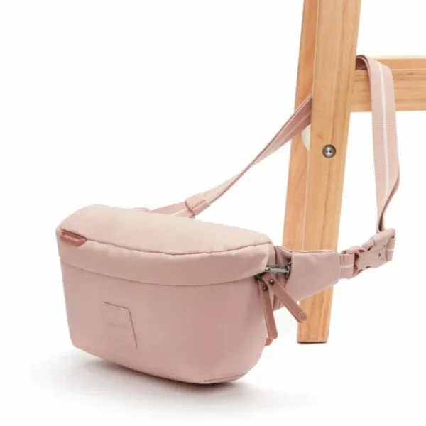 pacsafe_go_antitheft_slin_8.webp Pacsafe Go Anti-Theft Sling Pack< Sling Packs/bags | Day Bags