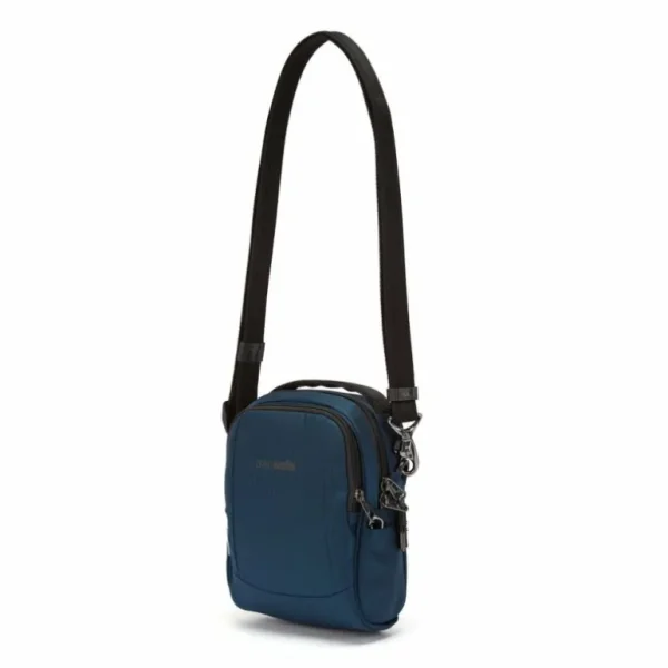 pacsafe_metrosafe_ls_econ_4.webp Pacsafe Metrosafe LS100 ECONYL® Anti-Theft Crossbody Bag< Day Bags | Travel Bags