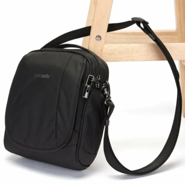 pacsafe_metrosafe_ls_econ_9-1.webp Pacsafe Metrosafe LS200 ECONYL® Anti-Theft Crossbody Bag< Day Bags | Travel Bags