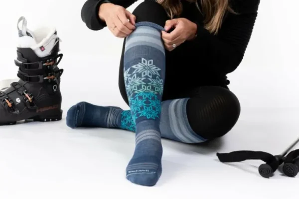 sockwell_womens_powder_da_3.webp Sockwell Women's Powder Day | Moderate Graduated Compression Socks< Socks