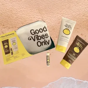 sun_bum_getaway_bag_trave_0.webp Travel Essentials Sun Bum Getaway Bag< Travel Essentials