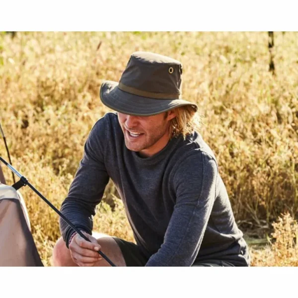 tilley_outback_waxed_cott_7.webp Tilley Outback Waxed Cotton Hat (TWC7) Hats< Hats