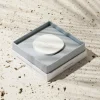 travel_essentials_odesse__3.webp Odesse Travel Essentials Winter Field Parfum Solide< Travel Essentials