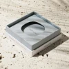 travel_essentials_odesse__5.webp Odesse Travel Essentials Winter Field Parfum Solide< Travel Essentials
