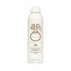 travel_essentials_sun_bum_0-2.webp Travel Essentials Sun Bum Mineral SPF 30 Sunscreen Spray< Travel Essentials