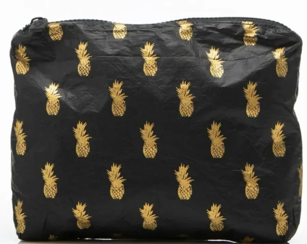 womens_aloha_small_pineap_0.webp Aloha Women's Small Pineapple Royale Pouch In Gold On Black<Women Toiletry Bags | Cosmetic Bags