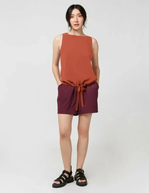 womens_fig_mayfair_sleeve_0.webp FIG Women's Mayfair Sleeveless Top<Women Tops
