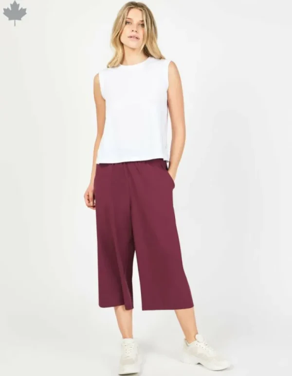 womens_fig_melbourne_slee_5.webp FIG Women's Melbourne Sleeveless Top<Women Tops