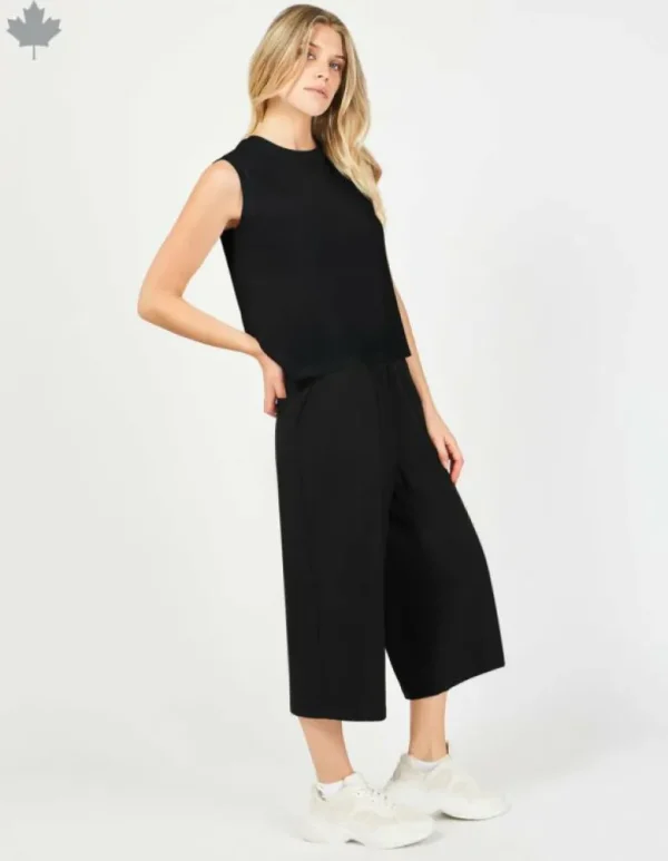 womens_fig_melbourne_slee_7.webp FIG Women's Melbourne Sleeveless Top<Women Tops